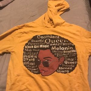 Sweatshirt with hood